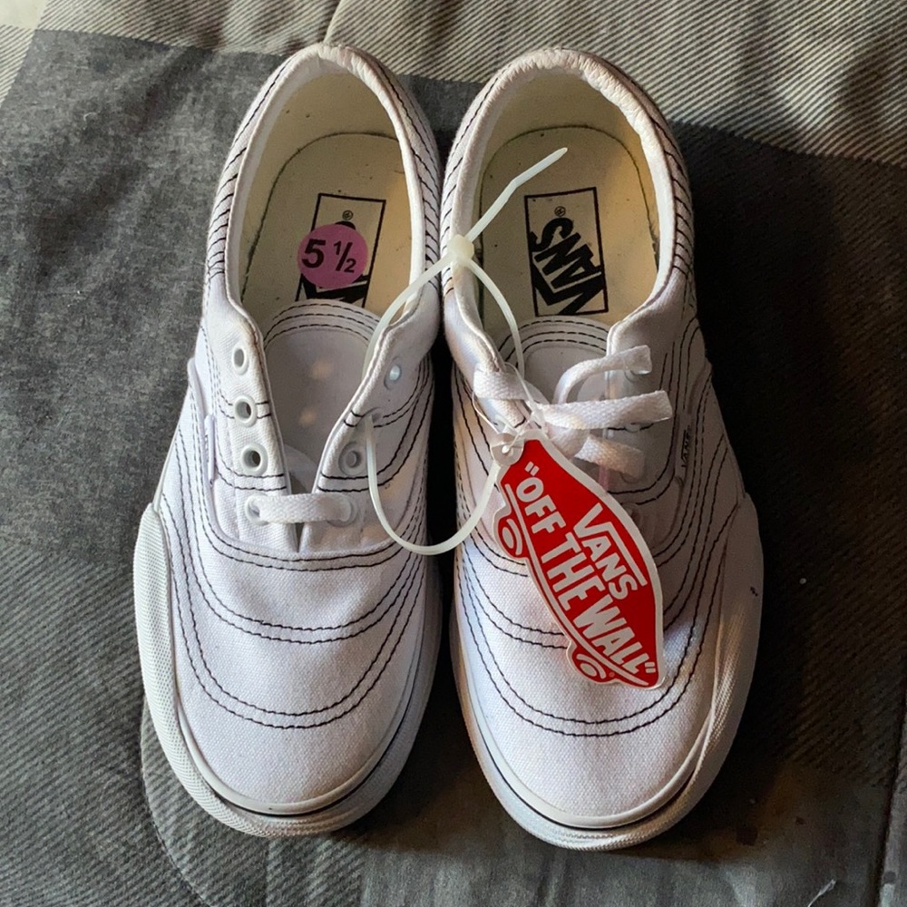 New women sneakers